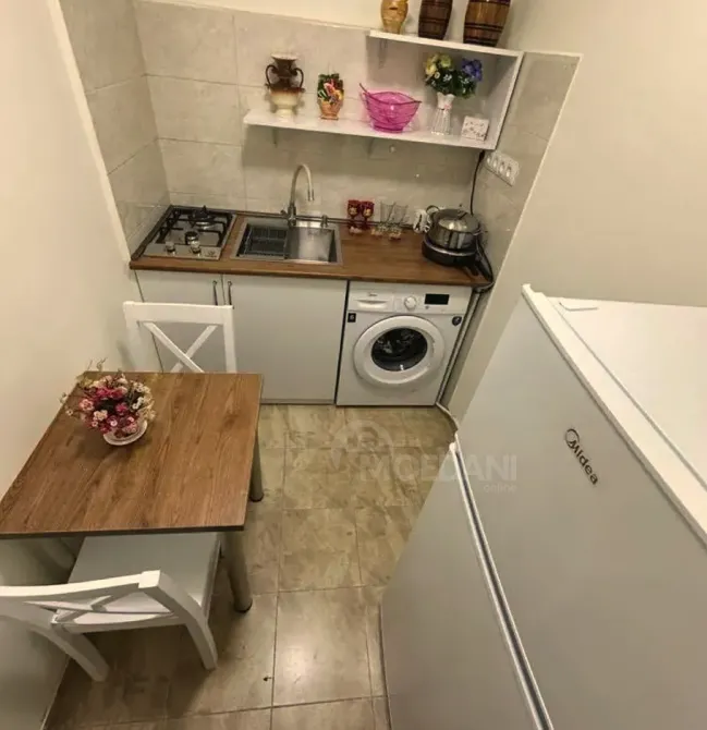 ქირავდება 2 ოთახიანი ბინა 45მ² 1/3 სართ თბილისი - photo 4