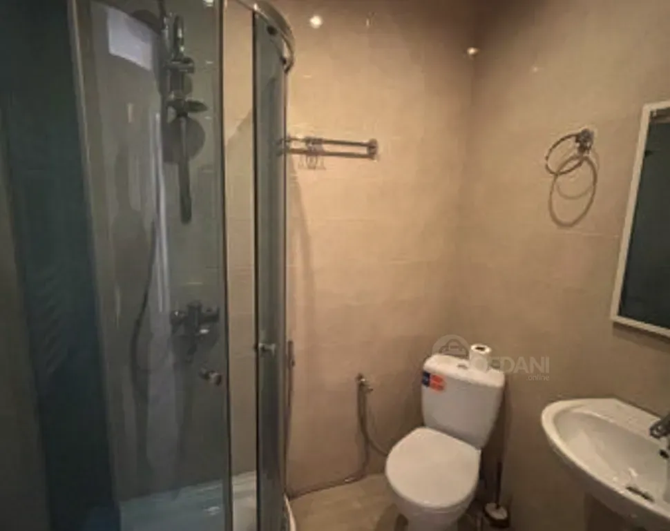 ქირავდება 5 ოთახიანი ბინა 140მ² 5/5 სართ თბილისი - photo 3