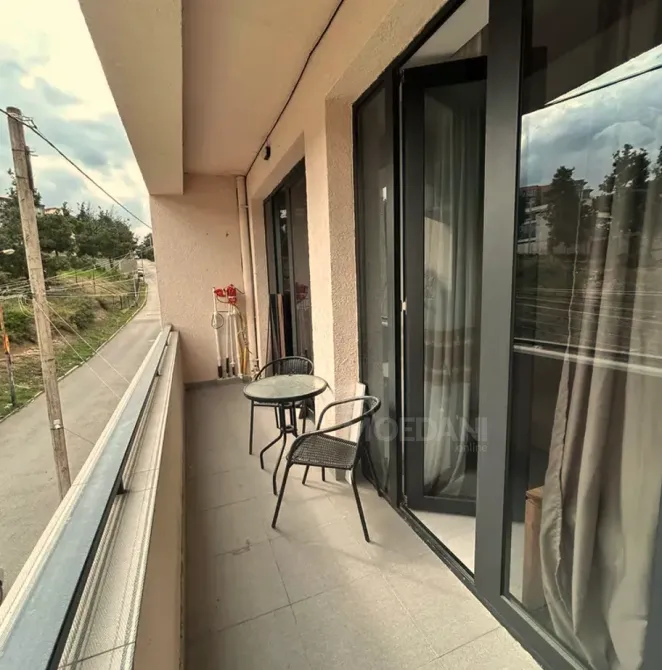 ქირავდება 2 ოთახიანი ბინა 70მ² 2/2 სართ თბილისი - photo 6