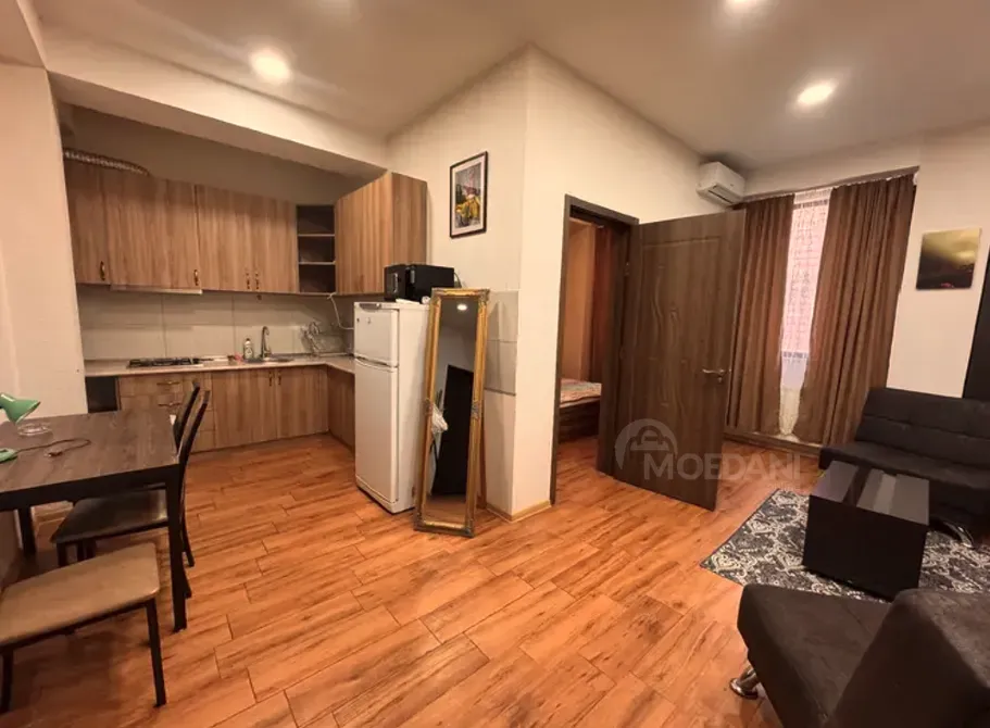 ქირავდება 2 ოთახიანი ბინა 45მ² 2/12 სართ თბილისი - photo 6