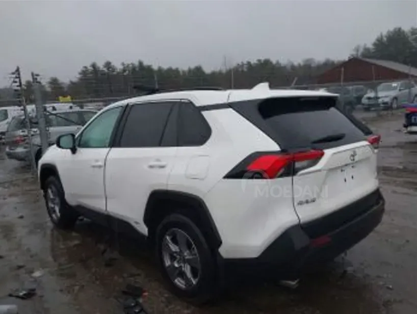 Toyota RAV4 2.5L 2024 Тбилиси - изображение 6