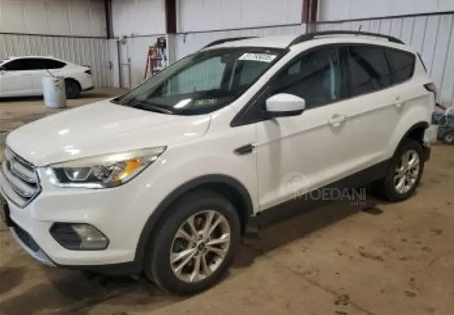 Ford Escape 1.5L 2018 Тбилиси - изображение 2