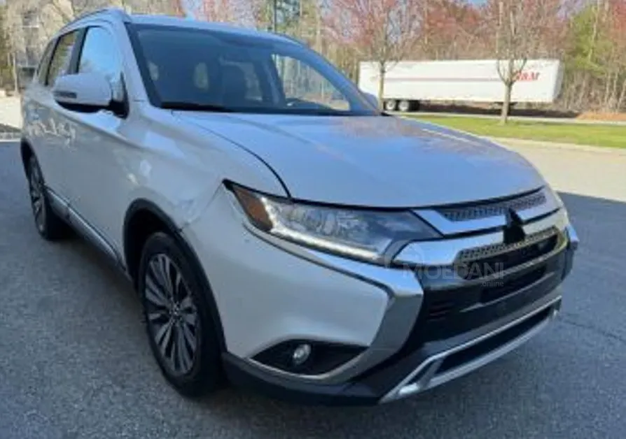 Mitsubishi Outlander 2019 თბილისი - photo 2