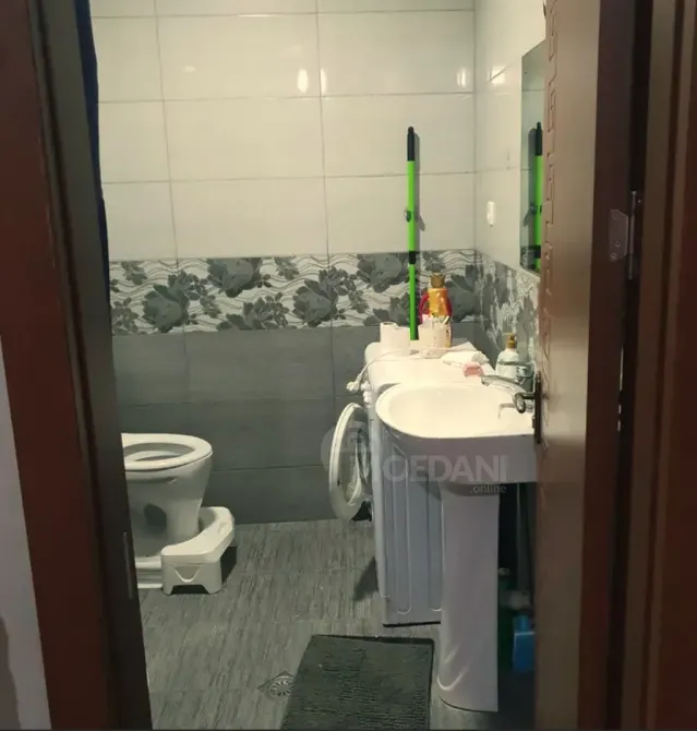 ქირავდება 2 ოთახიანი ბინა 60მ² 8/16 სართ თბილისი - photo 2