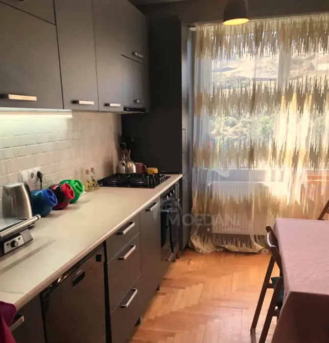 ქირავდება 2 ოთახიანი ბინა 70მ² 10/12 სართ თბილისი - photo 5