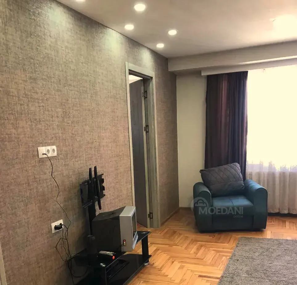 ქირავდება 2 ოთახიანი ბინა 70მ² 10/12 სართ თბილისი - photo 9