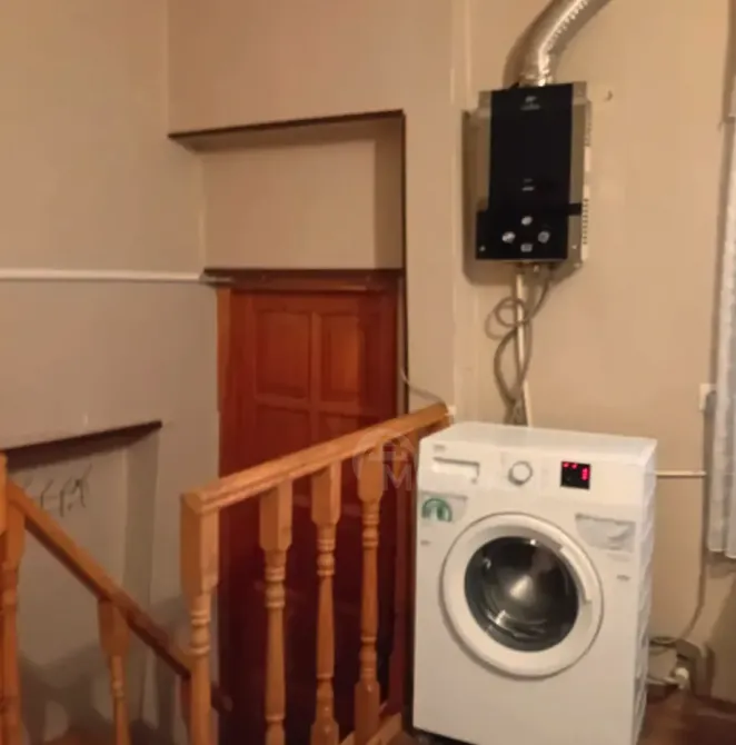 ქირავდება 2 ოთახიანი ბინა 30მ² 1/1 სართ თბილისი - photo 4