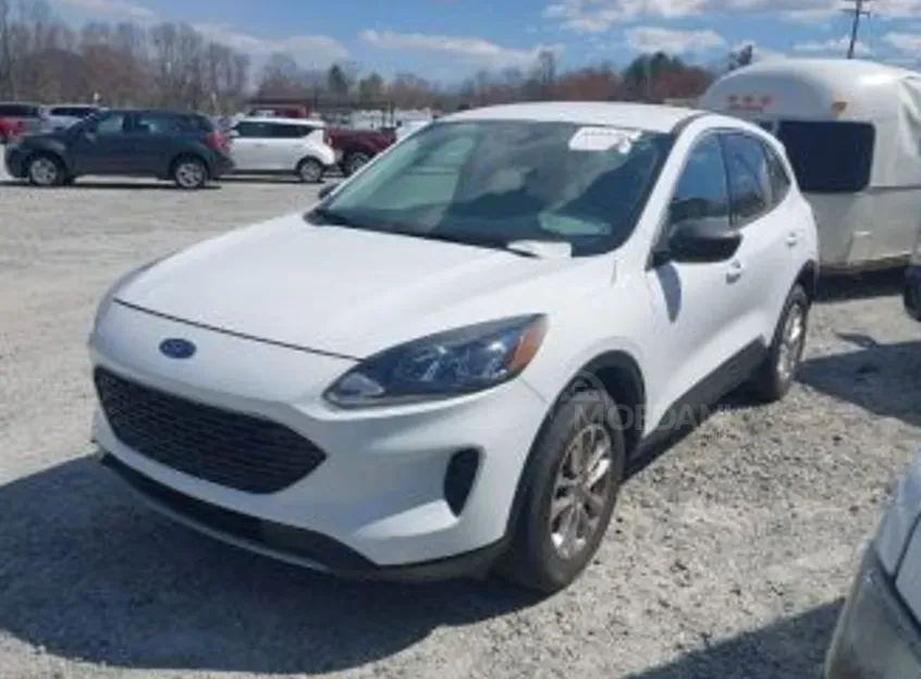 Ford Escape 1.5L 2022 Тбилиси - изображение 1