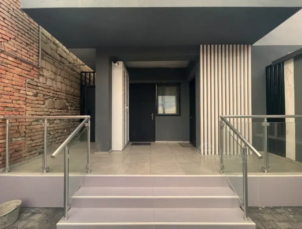 Apartments For Rent three-room 100м² 1/2 floor Tbilisi - photo 2