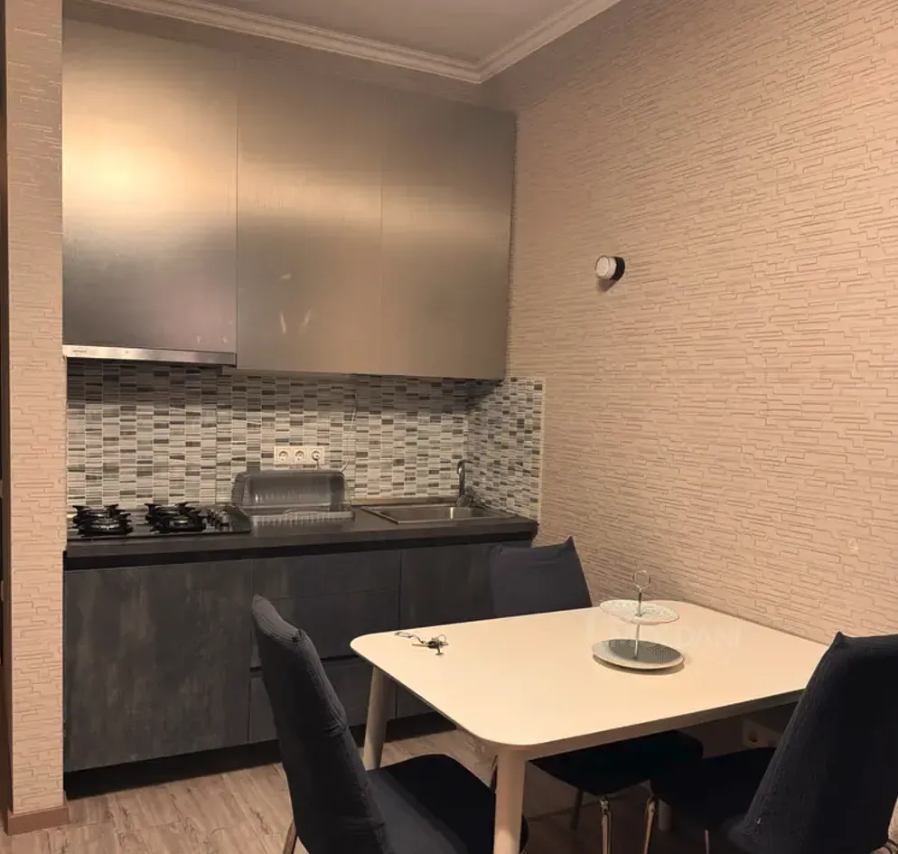 ქირავდება 3 ოთახიანი ბინა 65მ² 5/12 სართ თბილისი - photo 9