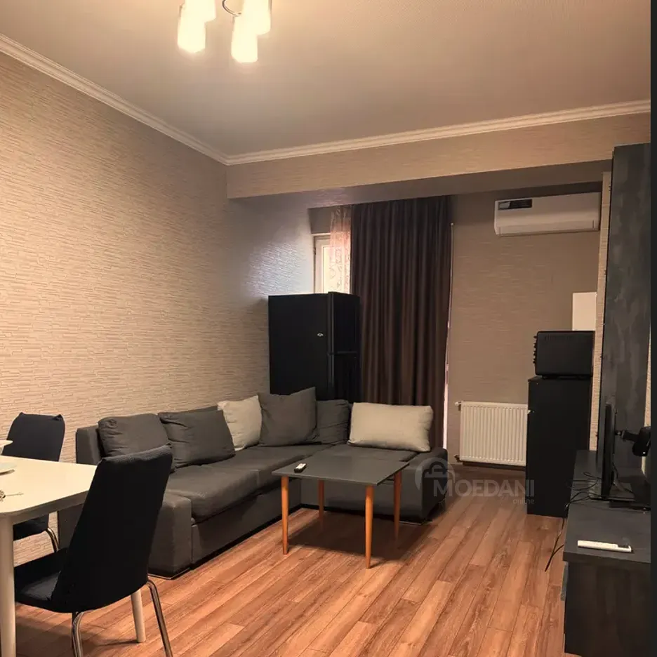 ქირავდება 3 ოთახიანი ბინა 65მ² 5/12 სართ თბილისი - photo 1