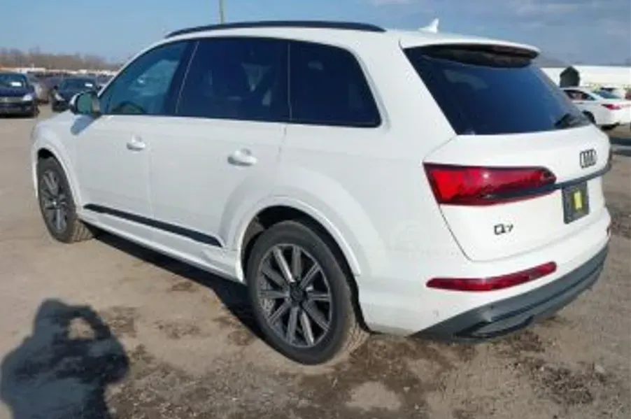 Audi Q7 2022 Тбилиси - изображение 5