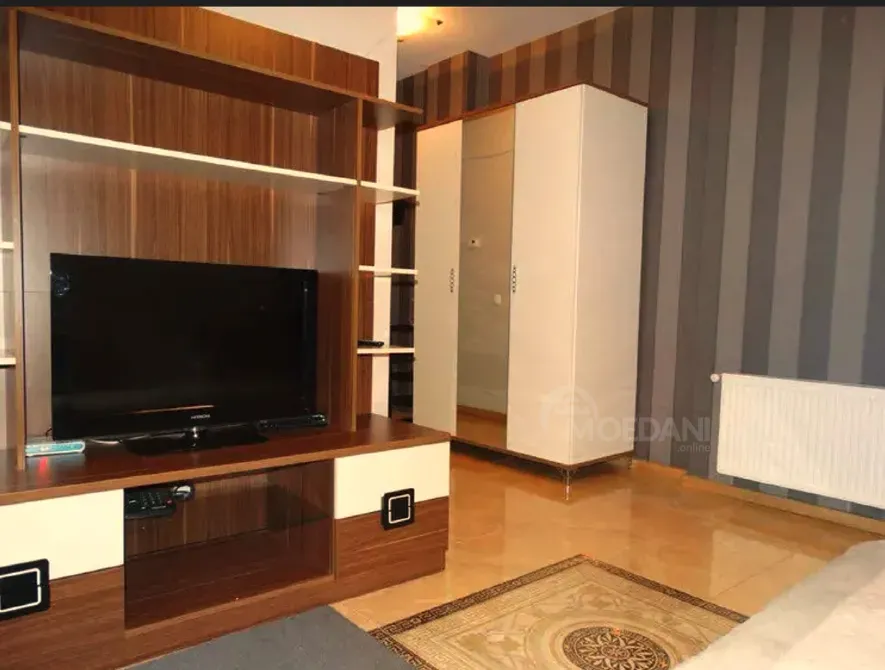 ქირავდება 2 ოთახიანი ბინა 45მ² 5/8 სართ თბილისი - photo 4