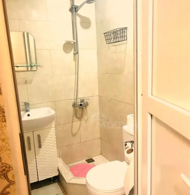 Сдам 1-комн. квартиру 15м² 2/2 эт. Тбилиси - изображение 2