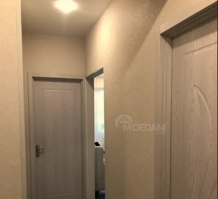 Apartments For Rent three-room 70м² 4/13 floor Tbilisi - photo 4