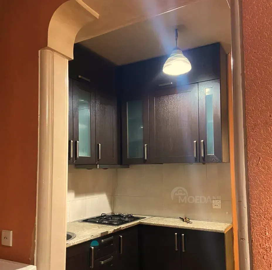 ქირავდება 2 ოთახიანი ბინა 70მ² 21/31 სართ თბილისი - photo 2