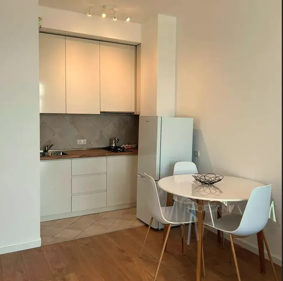 ქირავდება 2 ოთახიანი ბინა 45მ² 6/7 სართ თბილისი - photo 9