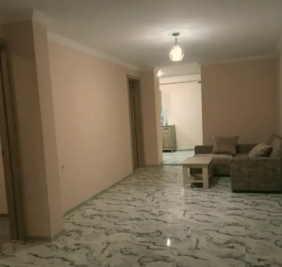 ქირავდება 3 ოთახიანი ბინა 80მ² 1/9 სართ თბილისი - photo 1