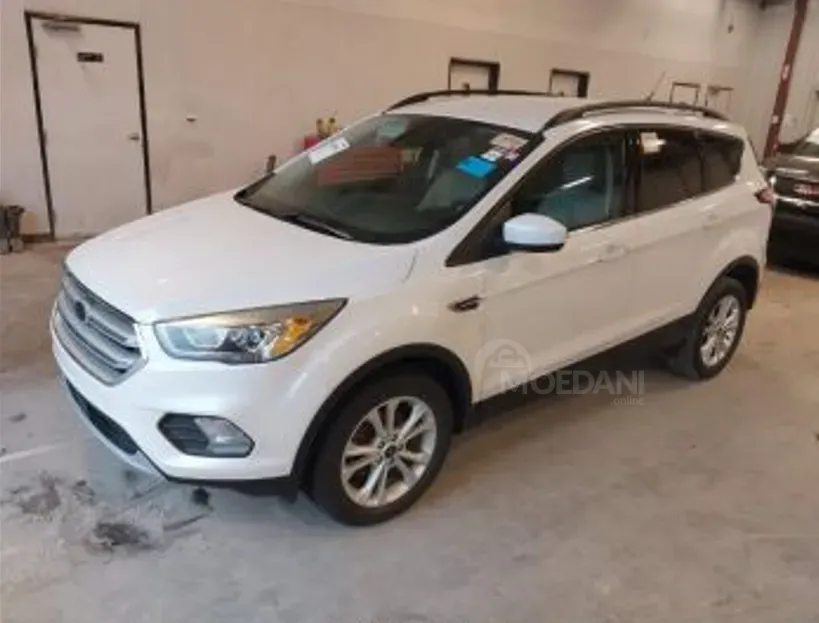 Ford Escape 1.5L 2018 Тбилиси - изображение 3