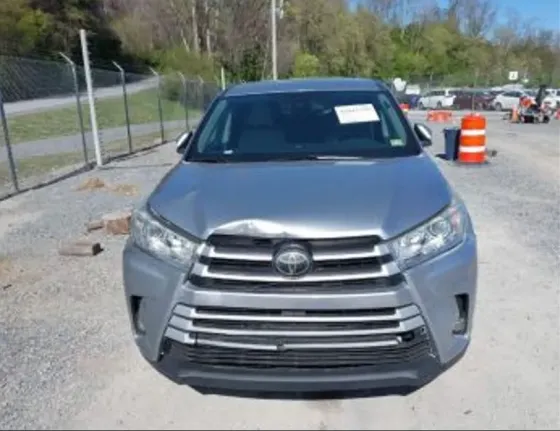Toyota Highlander 2017 Tbilisi