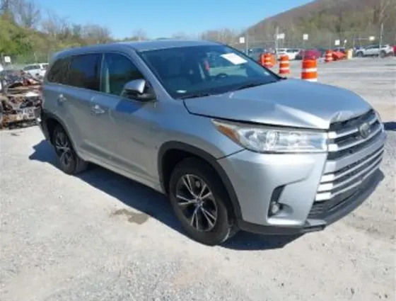 Toyota Highlander 2017 Tbilisi