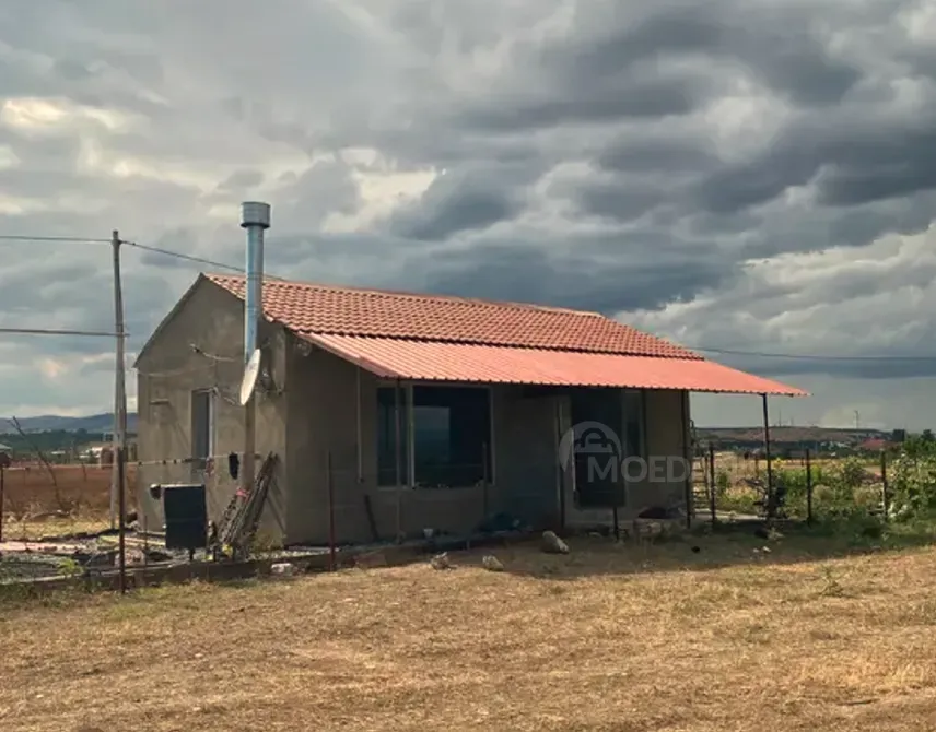 ქირავდება 3 ოთახიანი ბინა 60მ² 1/1 სართ თბილისი - photo 1