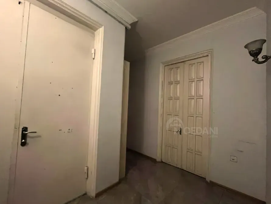 Сдам 4-комн. квартиру 130м² 4/5 эт. Тбилиси - изображение 4