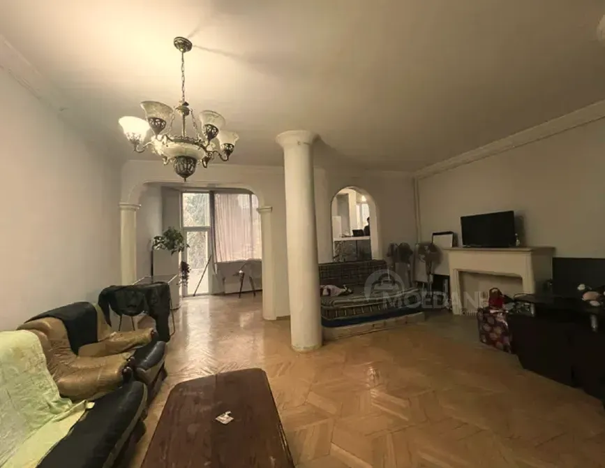 Сдам 4-комн. квартиру 130м² 4/5 эт. Тбилиси - изображение 1