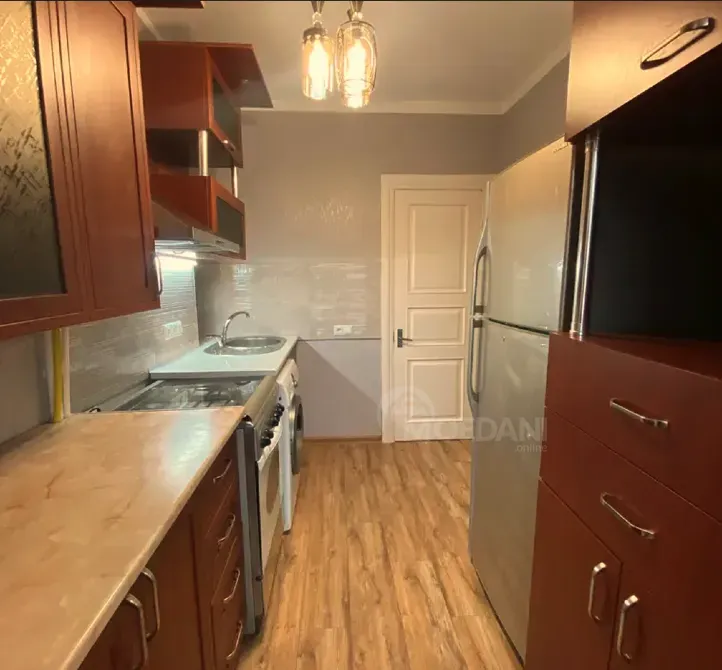 ქირავდება 3 ოთახიანი ბინა 70მ² 3/10 სართ თბილისი - photo 4