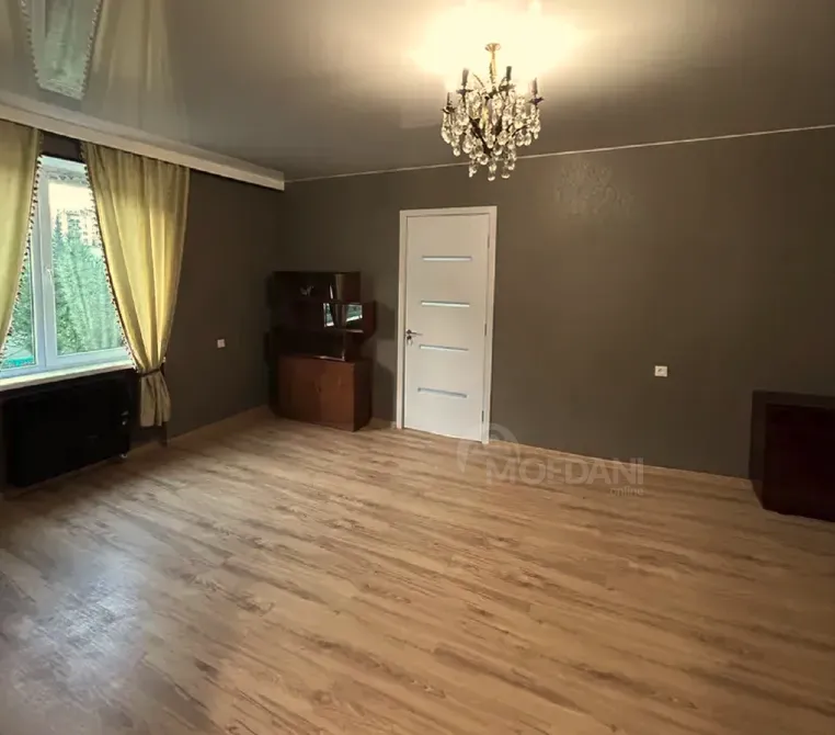 Сдам 2-комн. квартиру 50м² 4/9 эт. Тбилиси - изображение 3