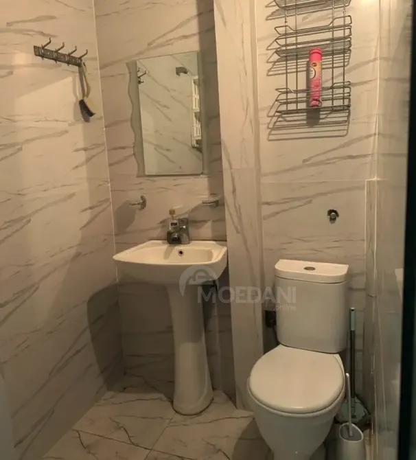 ქირავდება 2 ოთახიანი ბინა 26მ² 5/8 სართ თბილისი - photo 5