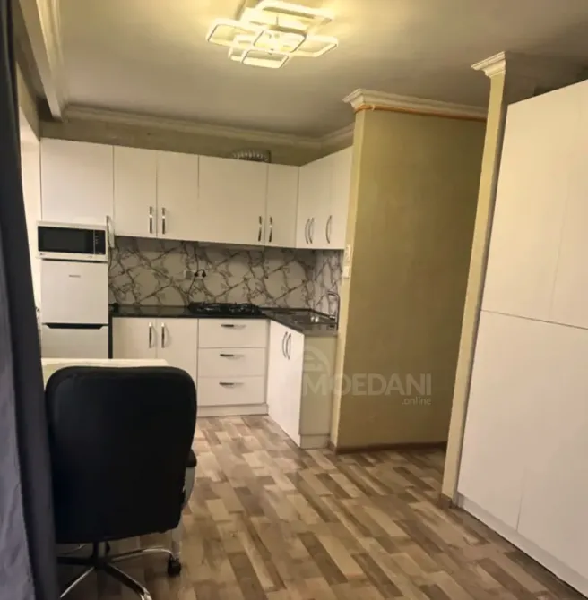 ქირავდება 2 ოთახიანი ბინა 26მ² 5/8 სართ თბილისი - photo 3