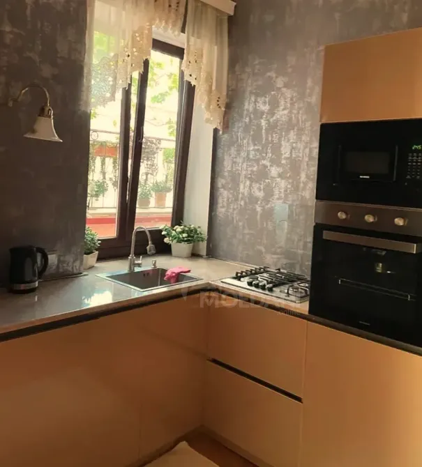 Apartments For Rent two-room 50м² 2/3 floor Tbilisi - photo 1