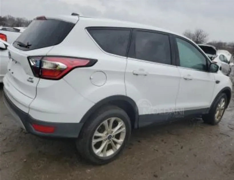 Ford Escape 1.5L 2017 Тбилиси - изображение 6