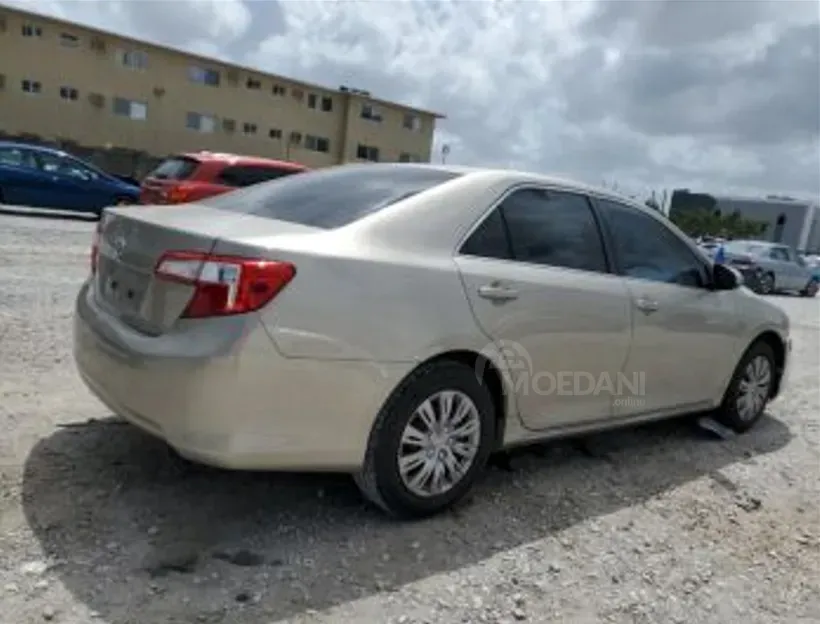 Toyota Camry 2.5L 2013 Тбилиси - изображение 2