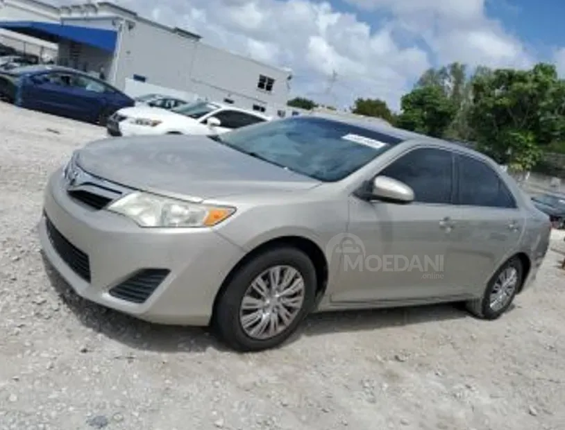 Toyota Camry 2.5L 2013 Тбилиси - изображение 6