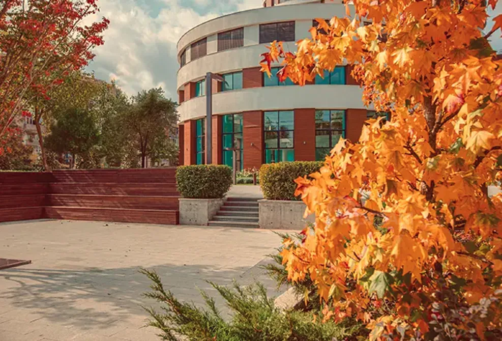 იყიდება 3 ოთახიანი ბინას 127მ² 16/31 სართ თბილისი - photo 1