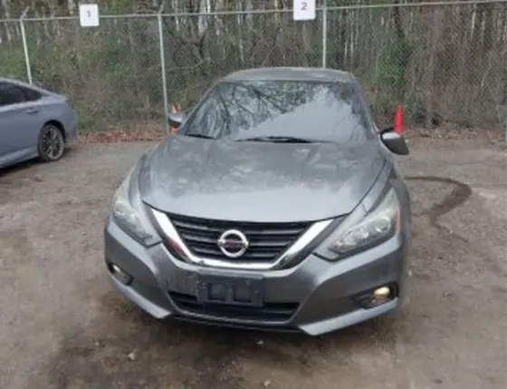 Nissan Altima 2016 Тбилиси