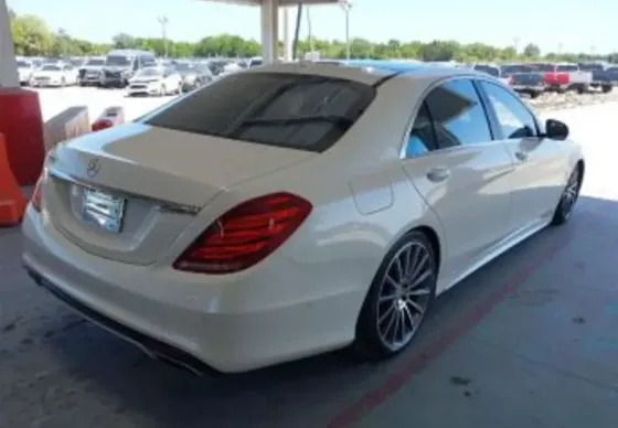 Mercedes S-Class 2015 თბილისი