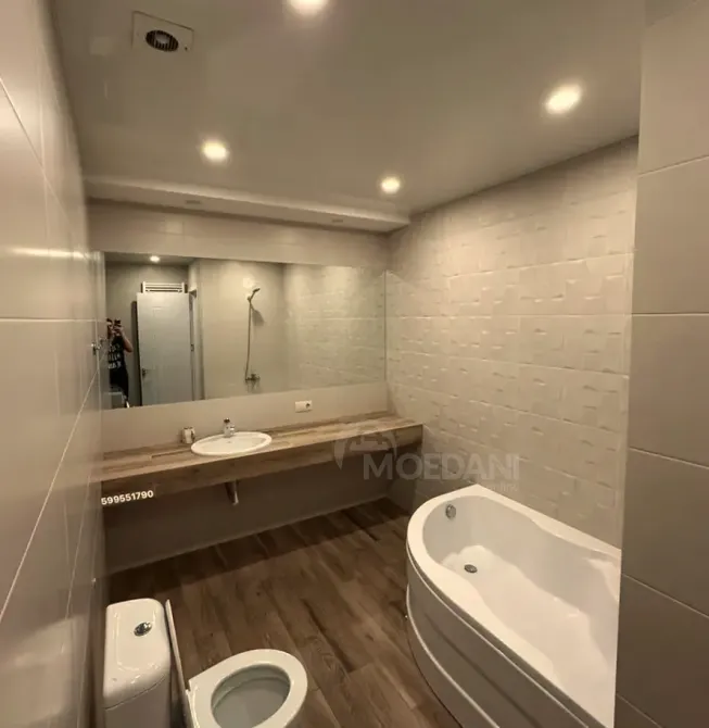 ქირავდება 4 ოთახიანი ბინა 200მ² 10/22 სართ თბილისი - photo 4