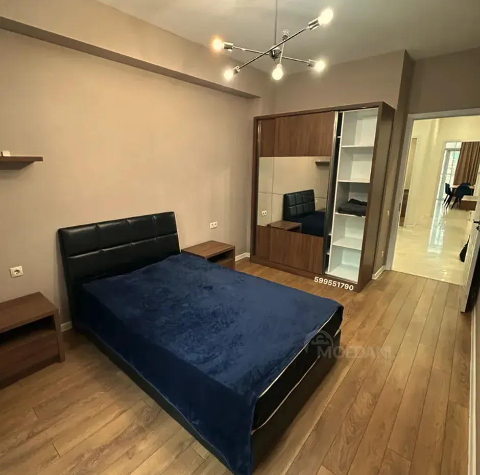 ქირავდება 4 ოთახიანი ბინა 200მ² 10/22 სართ თბილისი - photo 6