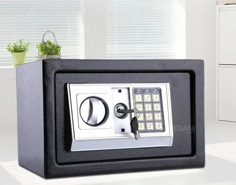 Железный сейф поставляется с 2 ключами. Тбилиси - изображение 1