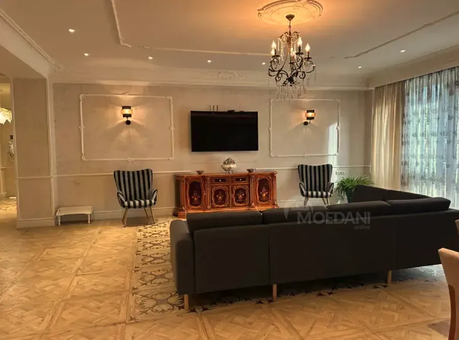 Apartments For Sale five-room 193м² 5/10 floor Tbilisi - photo 9