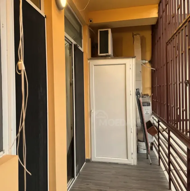 იყიდება 2 ოთახიანი ბინას 57მ² 1/9 სართ თბილისი - photo 2