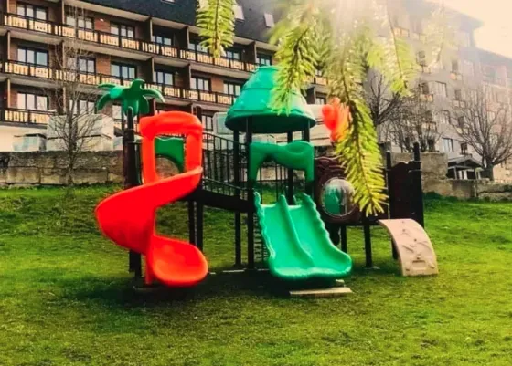 Იყიდება 2 ოთახიანი ბინას $60 000 ბორჯომი 42მ² 5/6 სართ Боржоми
