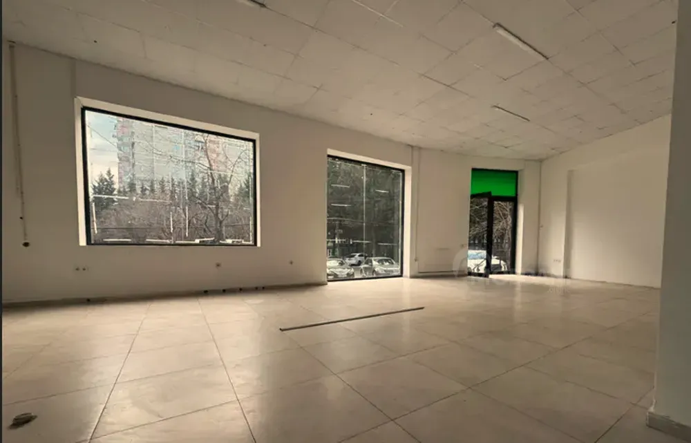 Იყიდება სავაჭრო კომერციული ფართი დიდ დიღომში თბილისი - photo 3