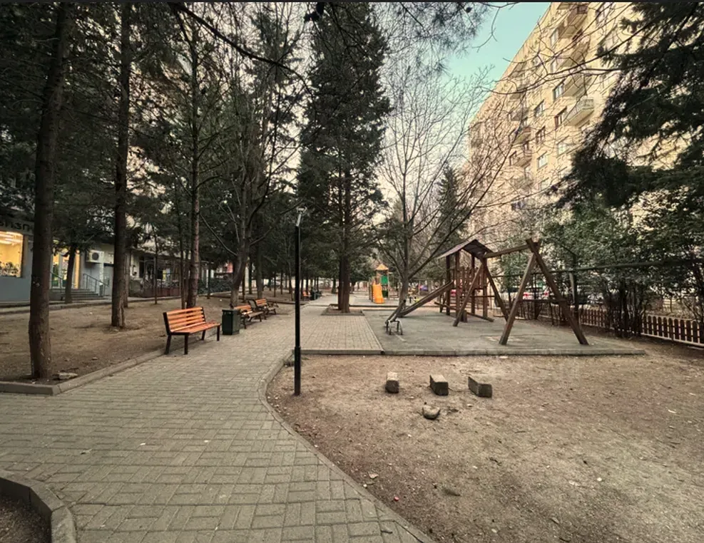 Იყიდება სავაჭრო კომერციული ფართი დიდ დიღომში თბილისი - photo 11