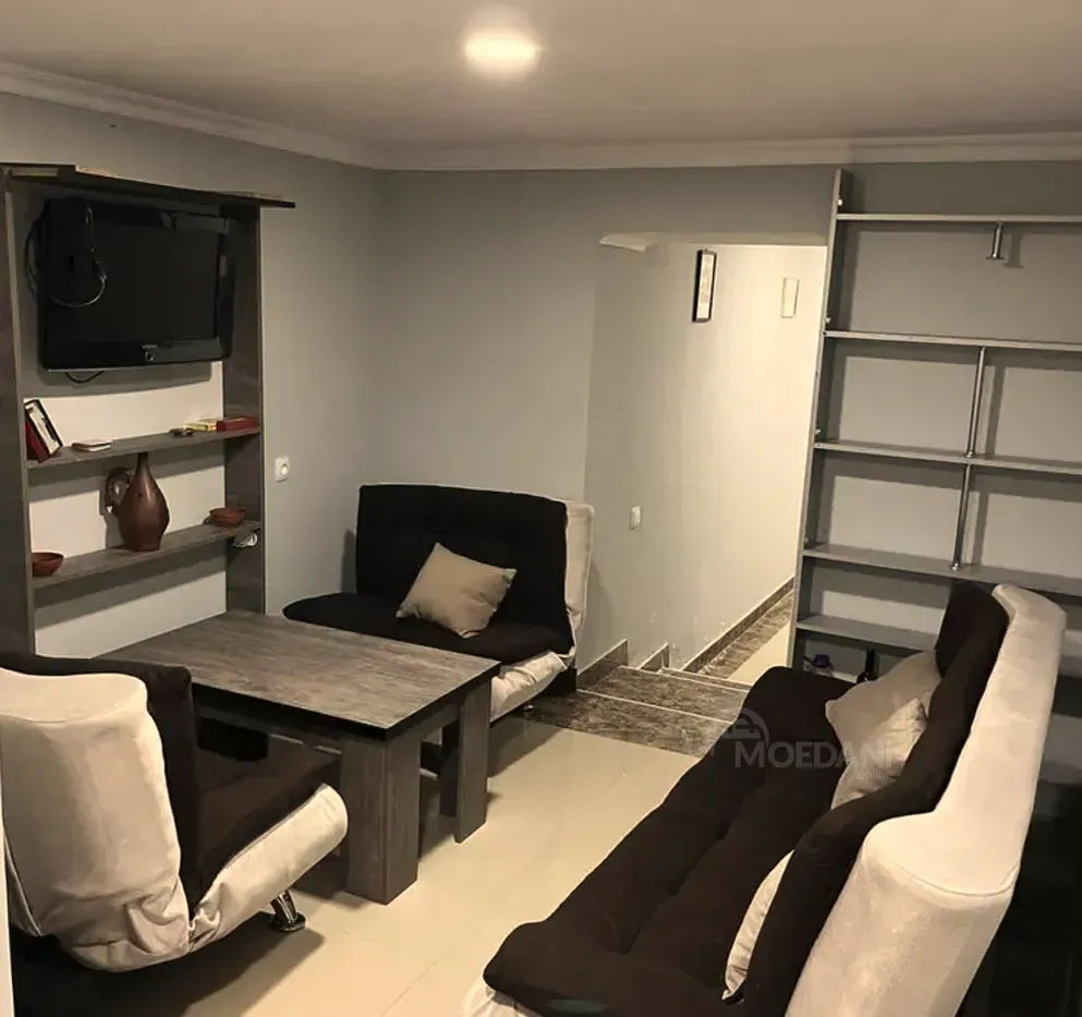 იყიდება 5 ოთახიანი ბინას 115მ² 1/7 სართ თბილისი - photo 1