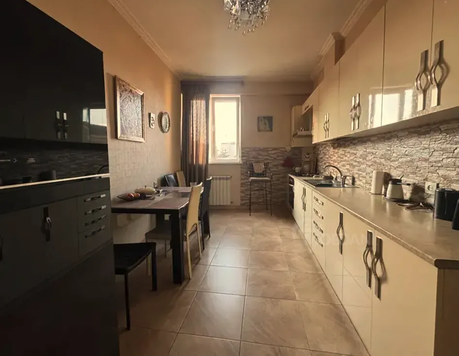 იყიდება 5 ოთახიანი ბინას 163მ² 8/9 სართ თბილისი - photo 11