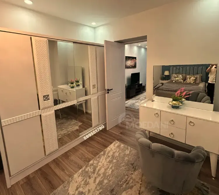 ქირავდება 2 ოთახიანი ბინა 100მ² 1/10 სართ თბილისი - photo 7